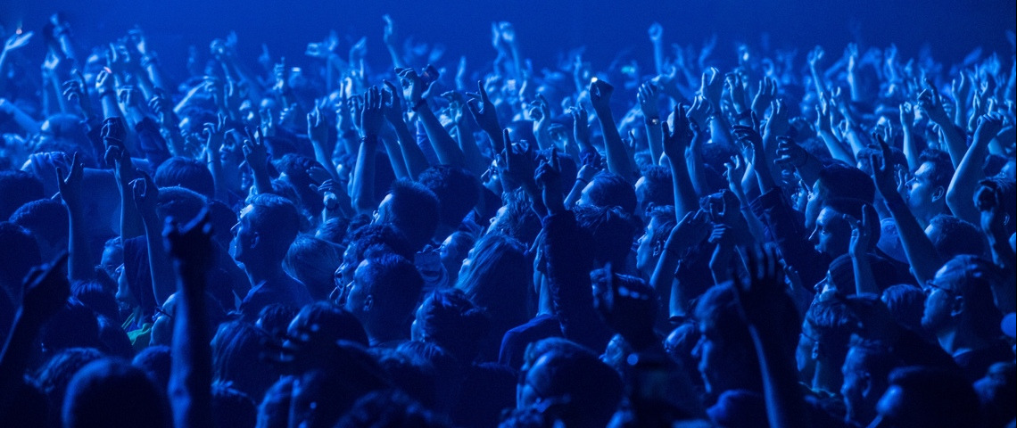 festivaliers nuits de champagne